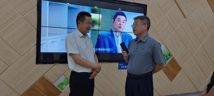 校黨委書記石道良帶隊(duì)前往荊門開展訪企拓崗和校企合作活動照片（2）.jpg