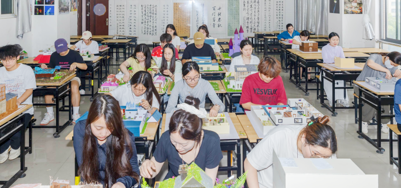 學院舉辦第三屆 “思索未來” 模型制作決賽照片（1）.png